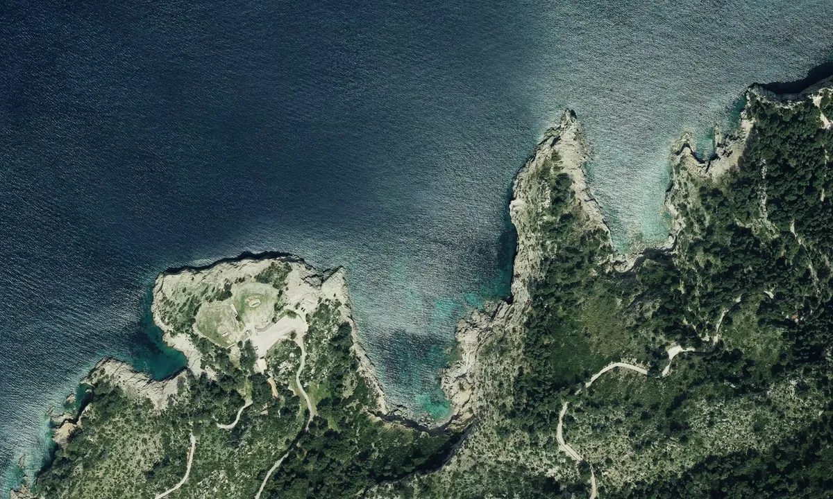 Flyfoto av Es Dolc