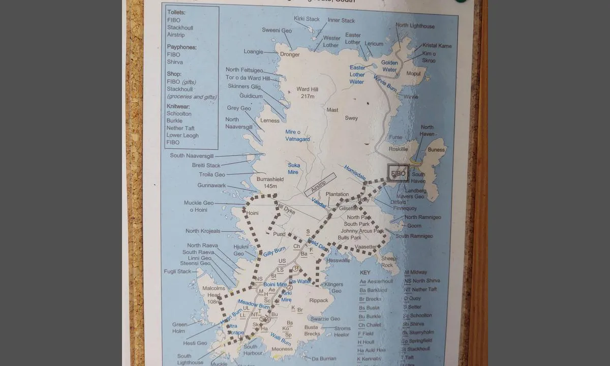 Fair Isle - Shetland: {"base": "no", "no": "Her er kart over turstiar.", "se": "H\u00e4r \u00e4r en karta \u00f6ver vandringsstigar.", "en": "Here is a map of the hiking trails.", "da": "Her er kort over vandrestier."}
