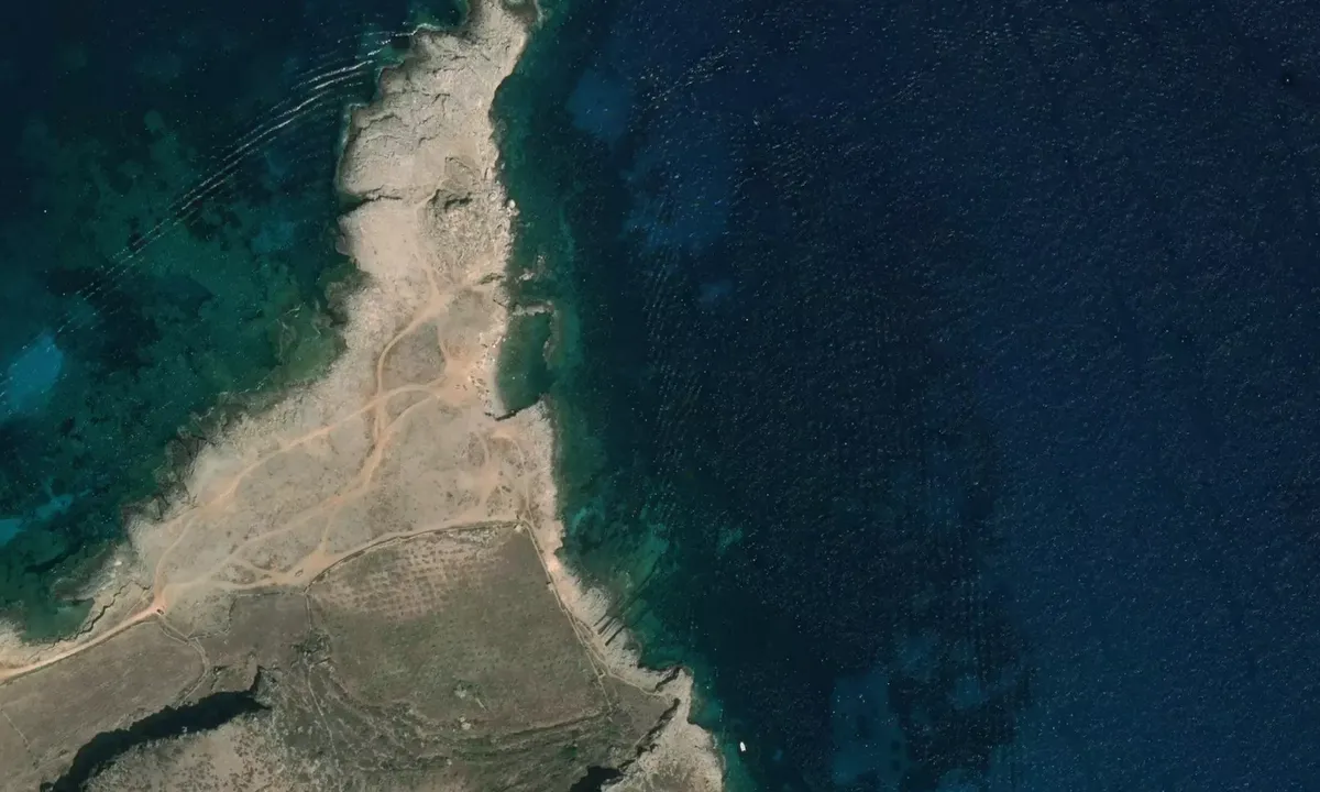 Satelite image of Faraglione Est