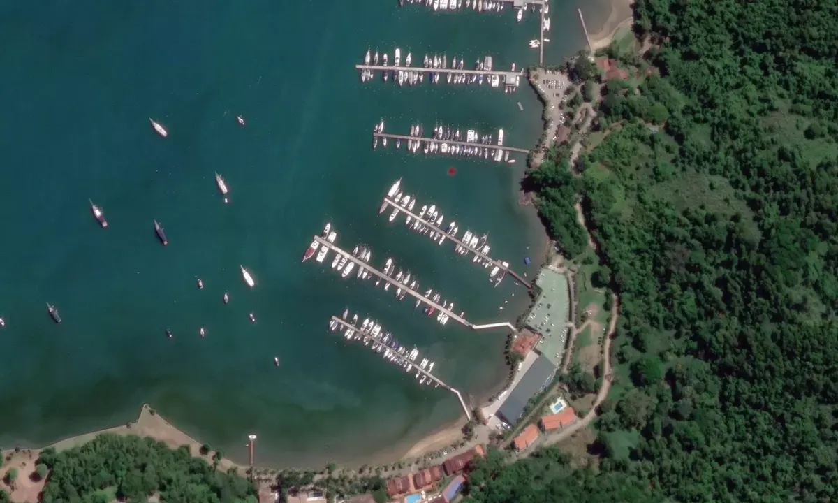 Satelite image of Farol de Paraty