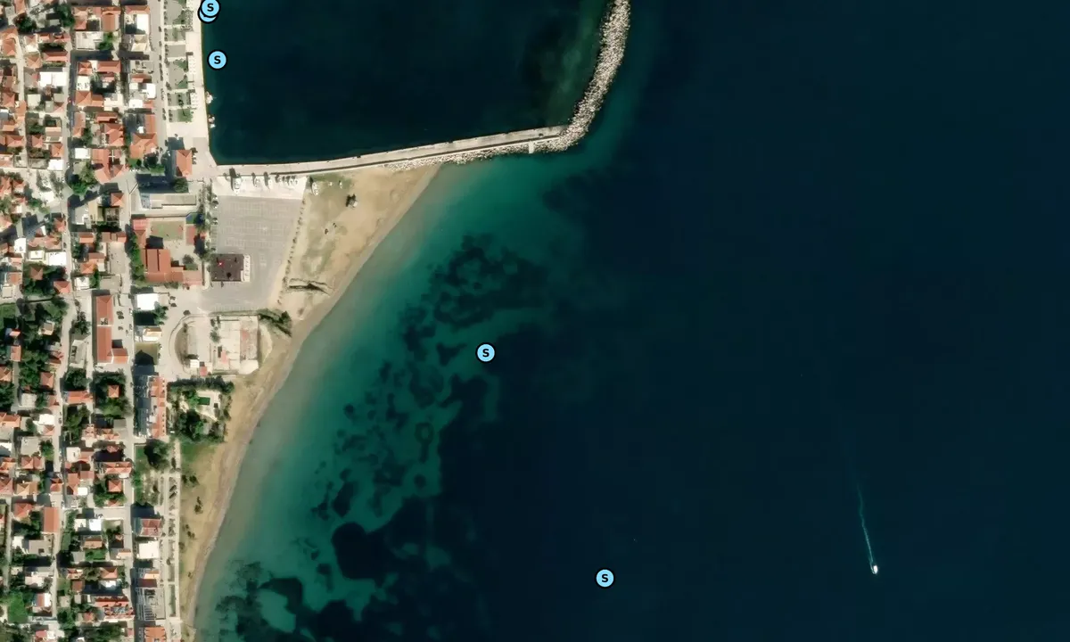 Satelite image of Fikia Beach