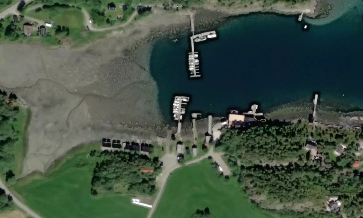 Satelite image of Finnangervågen
