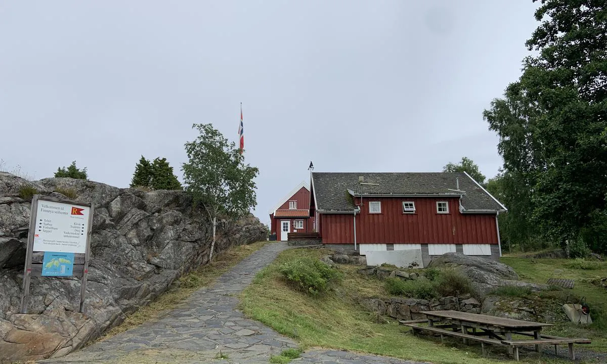Finnøya Seilsenter.