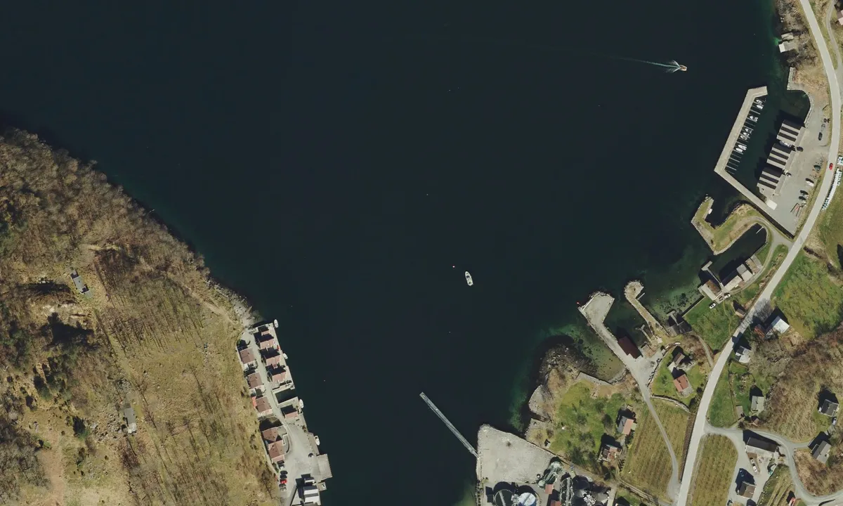Flyfoto av Fister