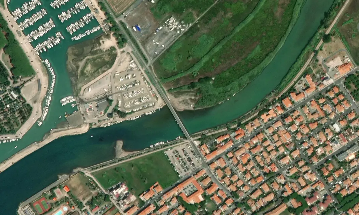Flyfoto av Fiume Cécina