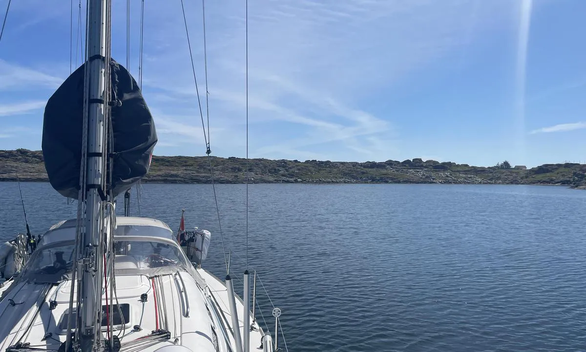 Flatholmgrunnen naturhavn: {"base": "no", "no": "Utsikt mot s\u00f8rvest.", "se": "Utsikt mot sydv\u00e4st.", "en": "View towards southwest.", "da": "Udsigt mod sydvest."}