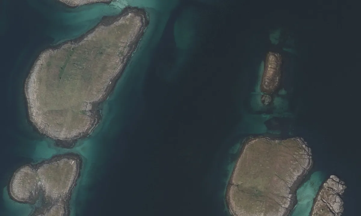 Flyfoto av Flatøya