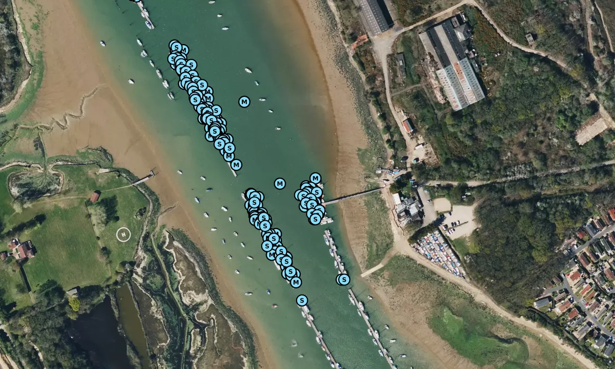 Flyfoto av Folly Inn - East Cowes