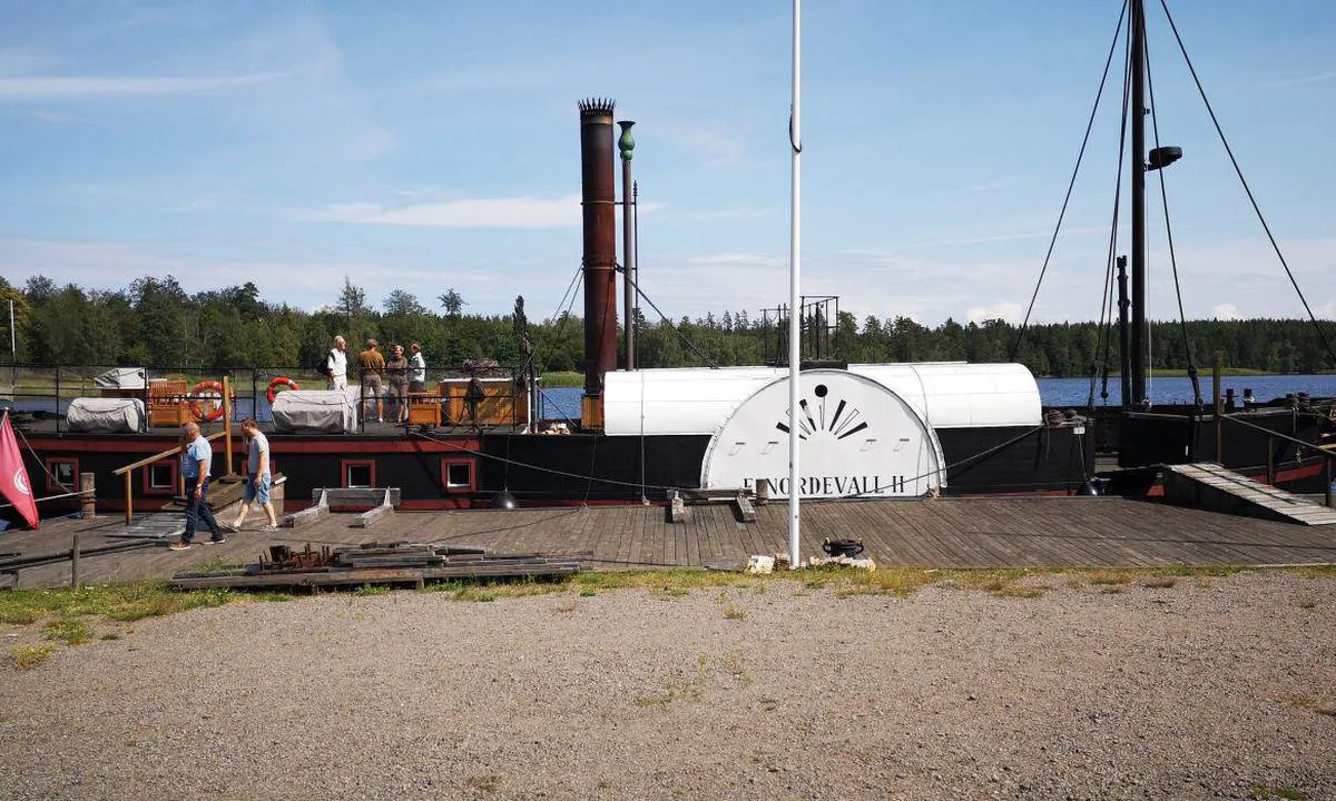 {"base": "se", "no": "Industrimuseumet Forsvik", "se": "Industriemuseum Forsvik", "en": "Industrial Museum Forsvik", "da": "Industrimuseum Forsvik"}