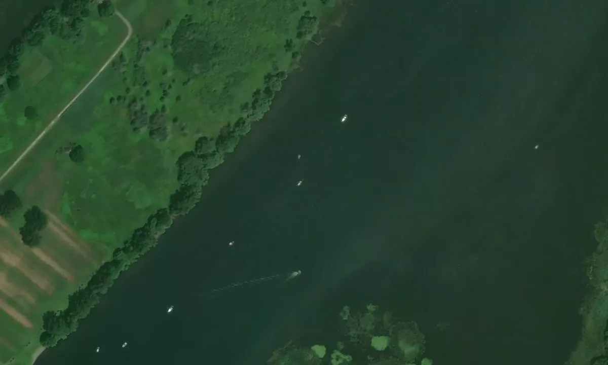 Satelite image of Fort Lennox Chanel