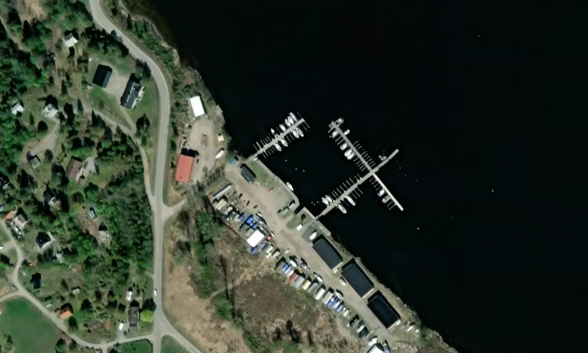 Flyfoto av Frånö