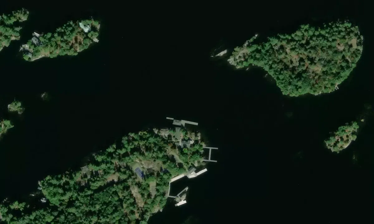 Satelite image of Free Public Dock on Juniper Island
