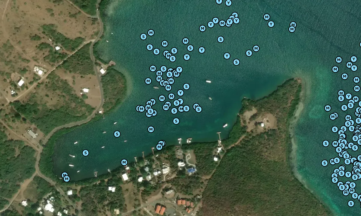 Satelite image of Fulladosa Bay