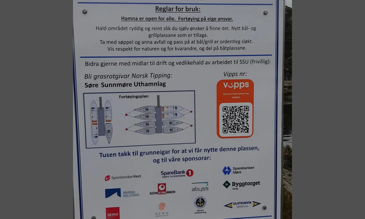Furøya: {"base": "no", "no": "Opplysningsskilt om fort\u00f8yning ol.", "se": "Upplysningsskyltar om f\u00f6rt\u00f6jning o.d.", "en": "Information signs about mooring, etc.", "da": "Oplysningsskilt om fort\u00f8jning ol."}