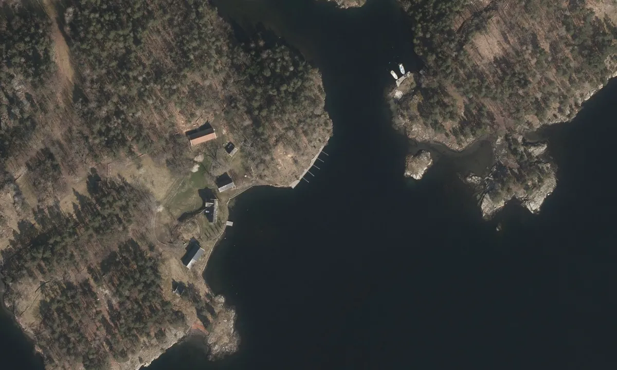 Flyfoto av Furøya vertshus