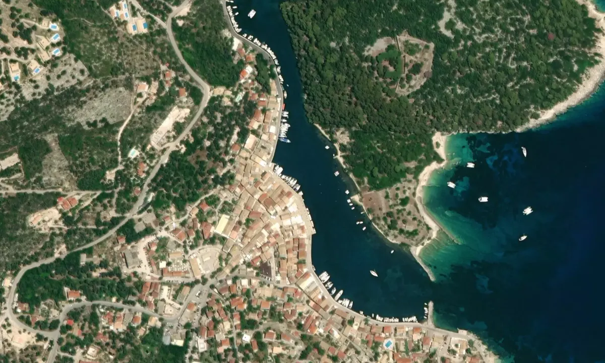 Flyfoto av Gaios
