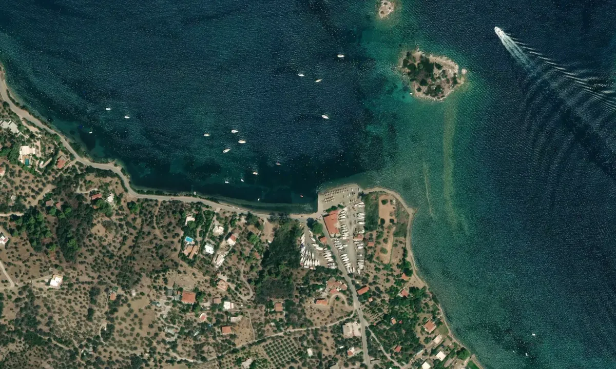 Flyfoto av Galatas 1