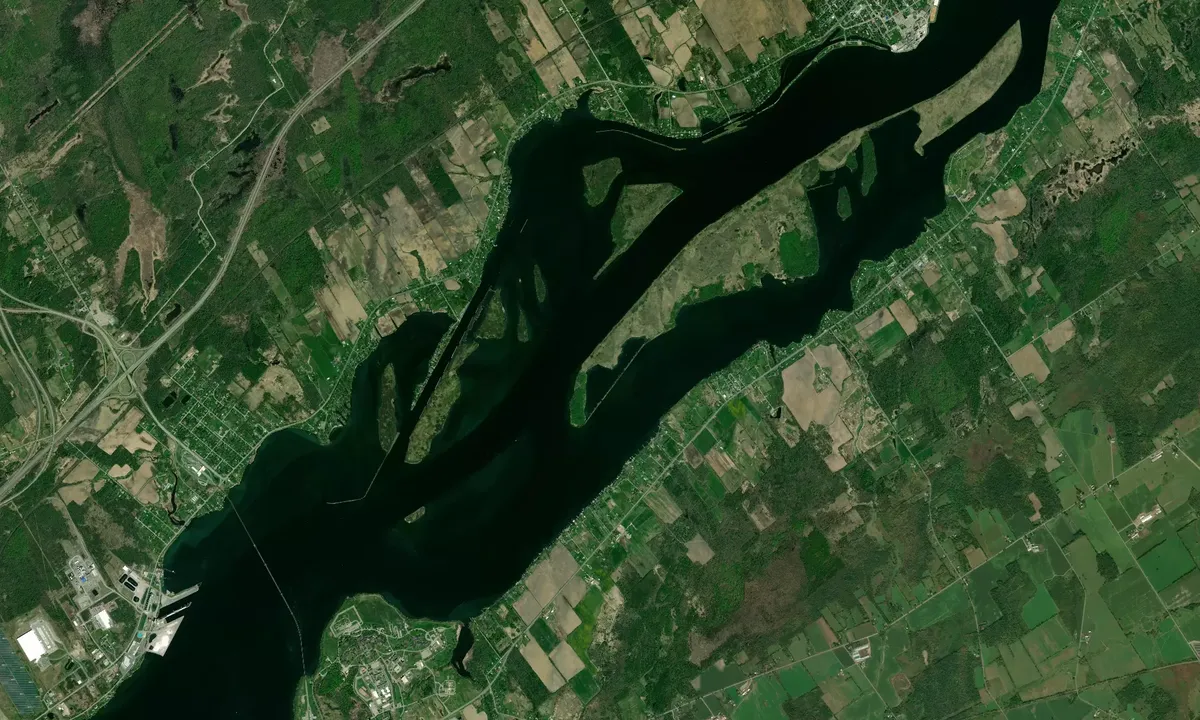 Flyfoto av Galop Island South