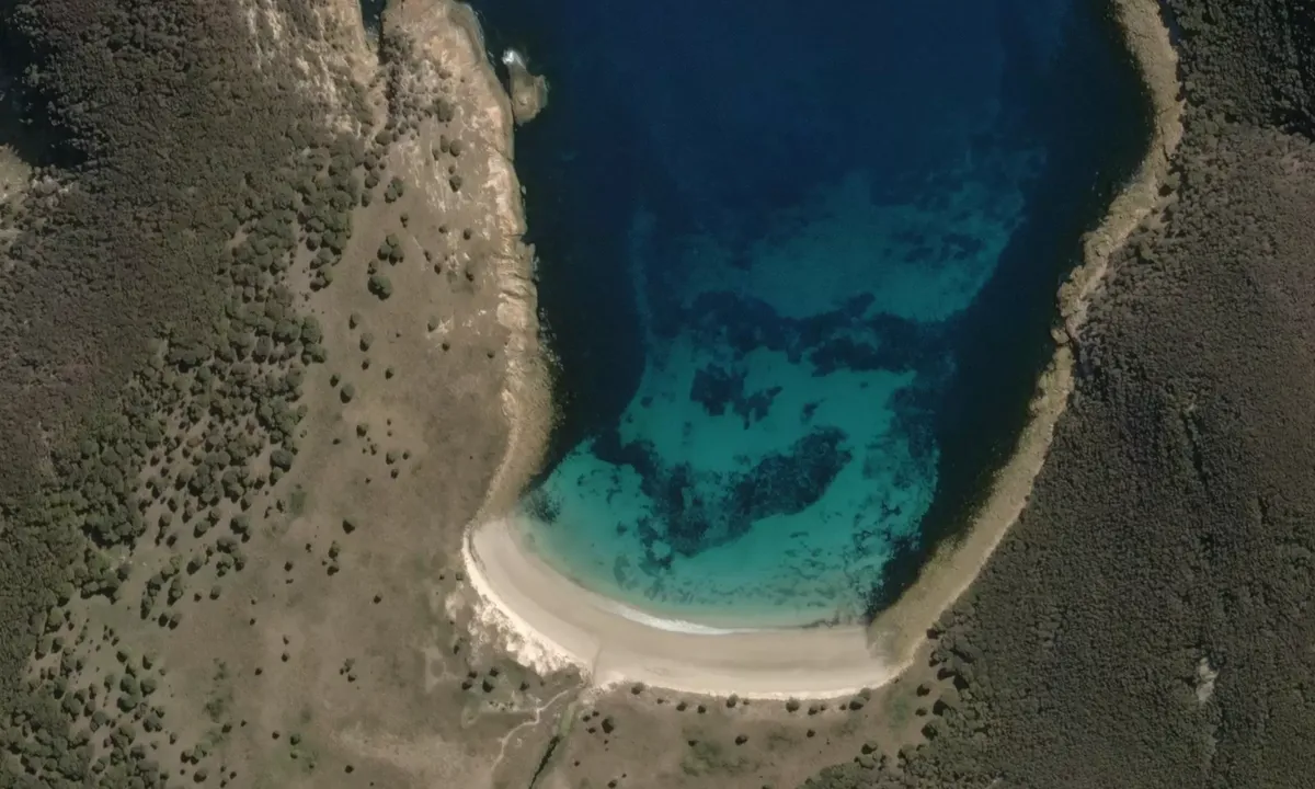 Flyfoto av Garden Cove 2