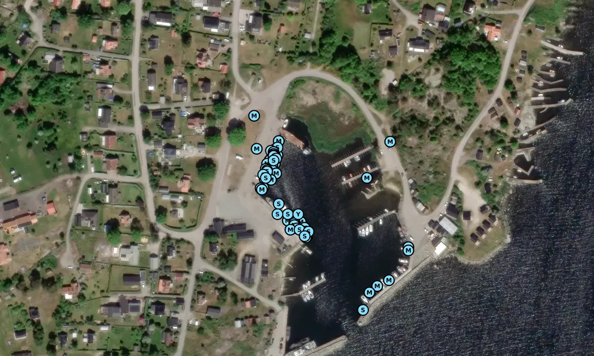 Satelite image of Garpahamnen