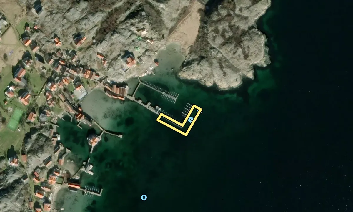 Satelite image of Gåsö hamn