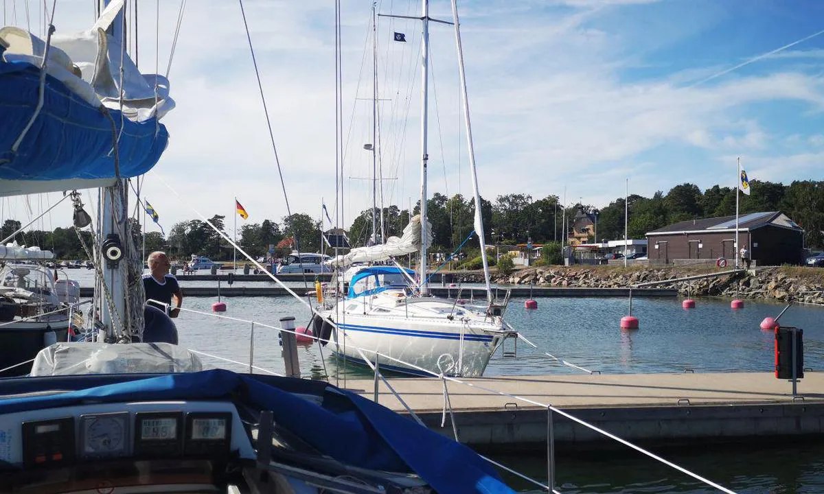 Nyköping Gästhamn: {"base": "se", "no": "Gjesthavn Nyk\u00f6ping", "se": "G\u00e4sthamn Nyk\u00f6ping", "en": "Guest harbor Nyk\u00f6ping", "da": "G\u00e6stehavn Nyk\u00f6bing"}