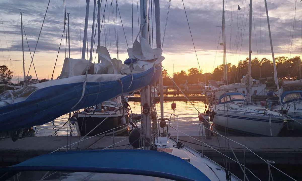 Nyköping Gästhamn: {"base": "se", "no": "Gjestehavn Nyk\u00f6ping", "se": "G\u00e4sthamn Nyk\u00f6ping", "en": "Guest Harbour Nyk\u00f6ping", "da": "G\u00e6stehavn Nyk\u00f8bing"}