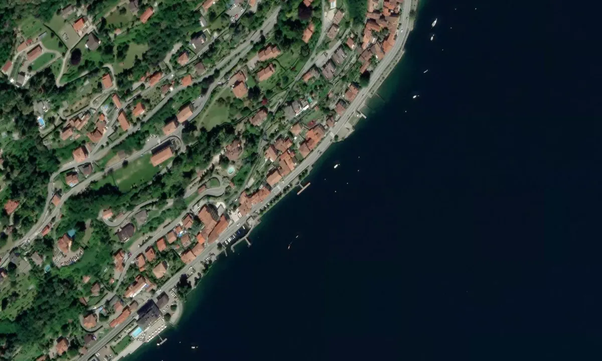 Flyfoto av Ghiffa