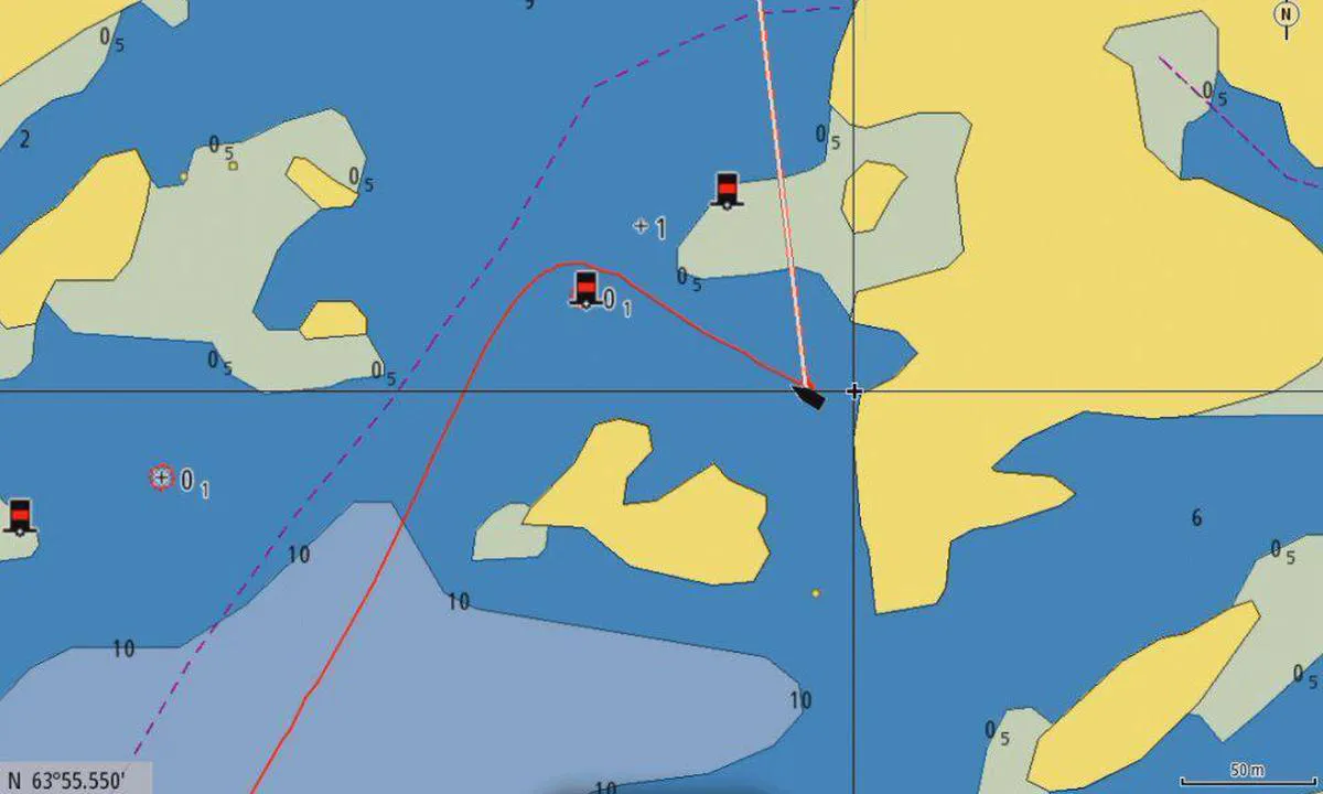 Gjæsingen: {"base": "no", "no": "Track inn mot flytebrygga - s\u00e5 ikke under 3m her.", "se": "Track in mot flytbryggan - h\u00e5ll inte under 3m h\u00e4r.", "en": "Track towards the floating dock - so not under 3m here.", "da": "Hold kursen mod flydebroen - s\u00e5 ikke under 3m her."}
