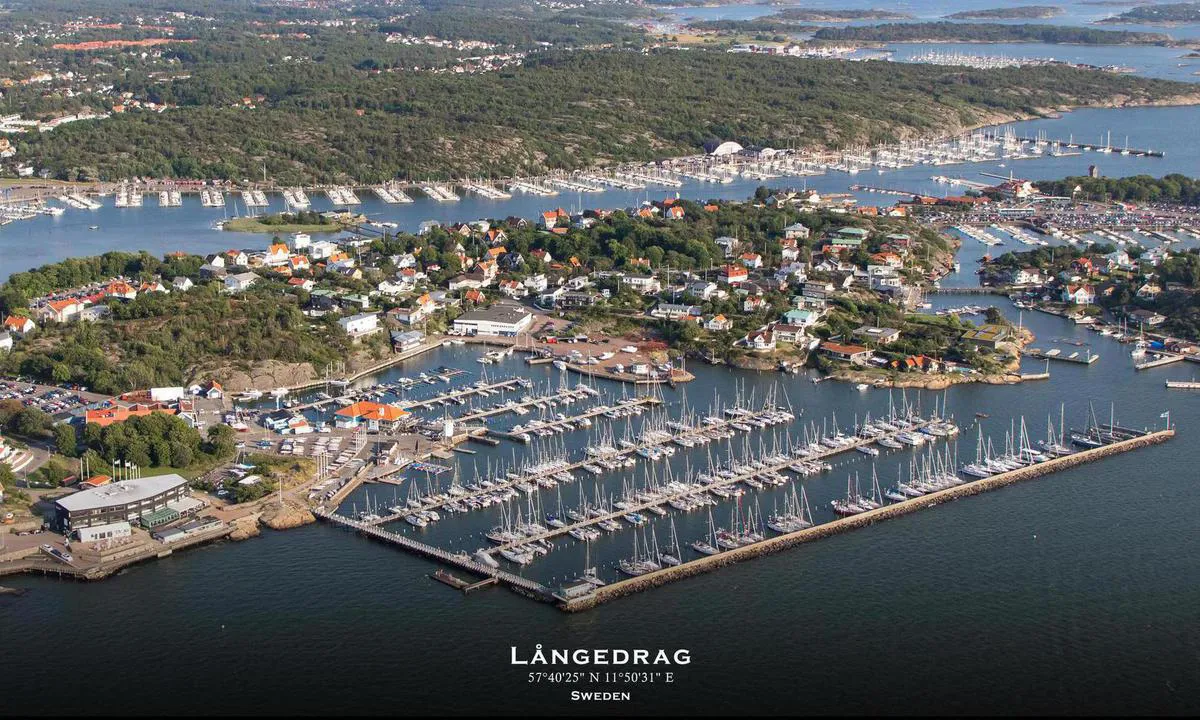 Aerial photo of Göteborg - GKSS Långedrag. Presented in cooperation with fotoflyg.se. You can order this as a framed print on their website (link below). Use code "harbourmaps" to get a 10% rebate