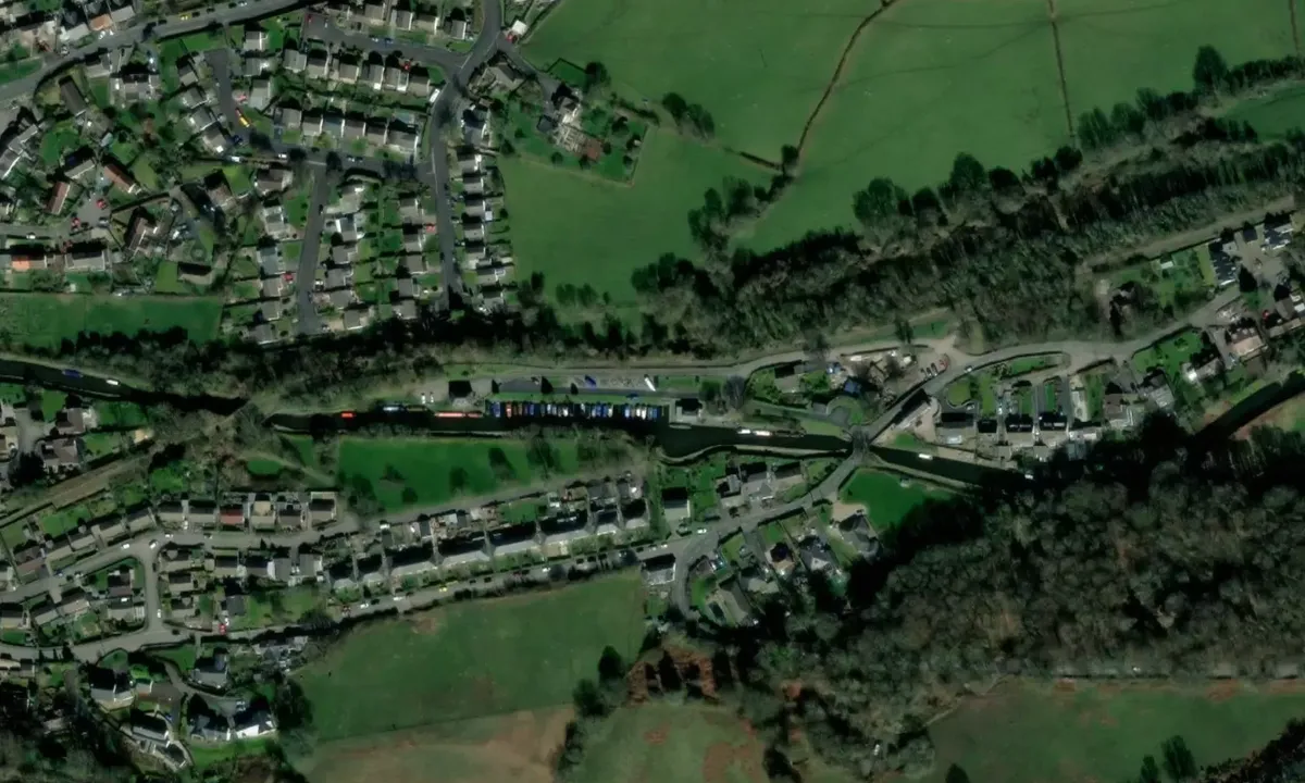 Satelite image of Govilon Boat Club