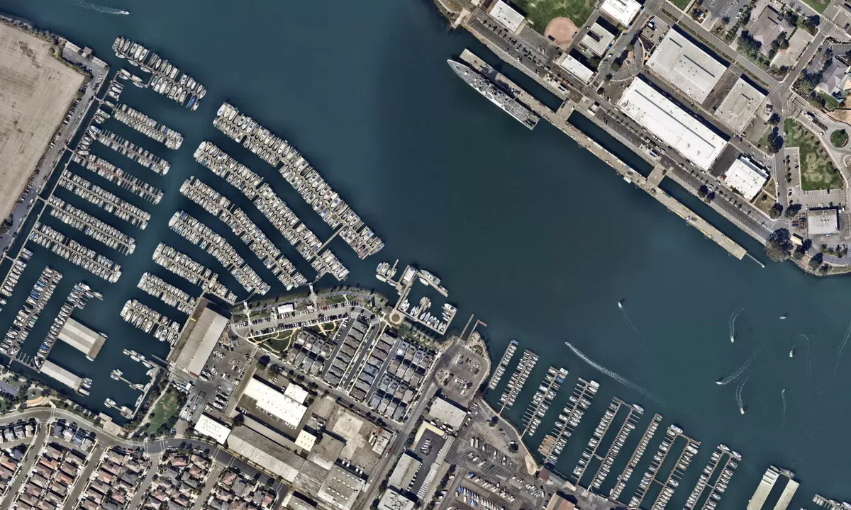 Flyfoto av Grand Marina