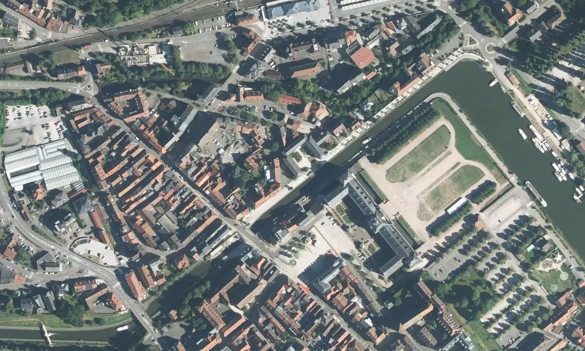 Satelite image of Grand Rue