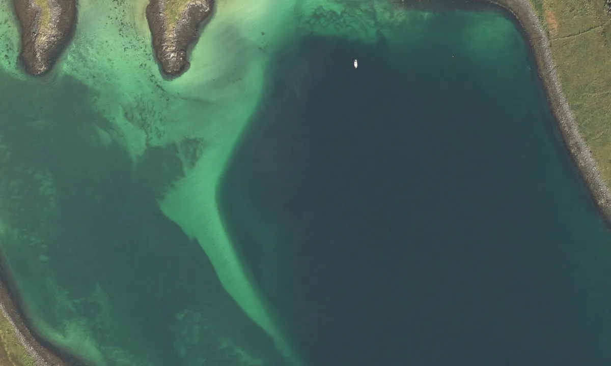 Flyfoto av Grunnfjorden 1