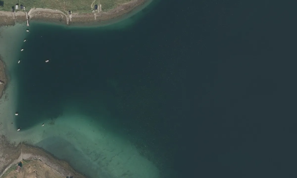 Flyfoto av Grunnvåg