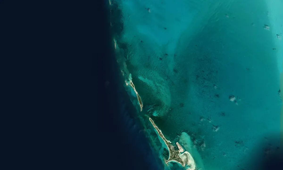 Flyfoto av Gun Cay East