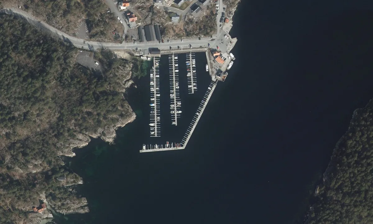 Flyfoto av Hagefjorden brygge