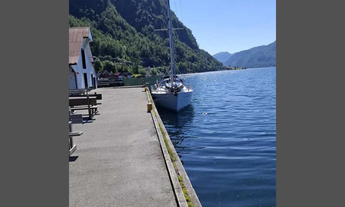 Hålandsosen Gjestehavn