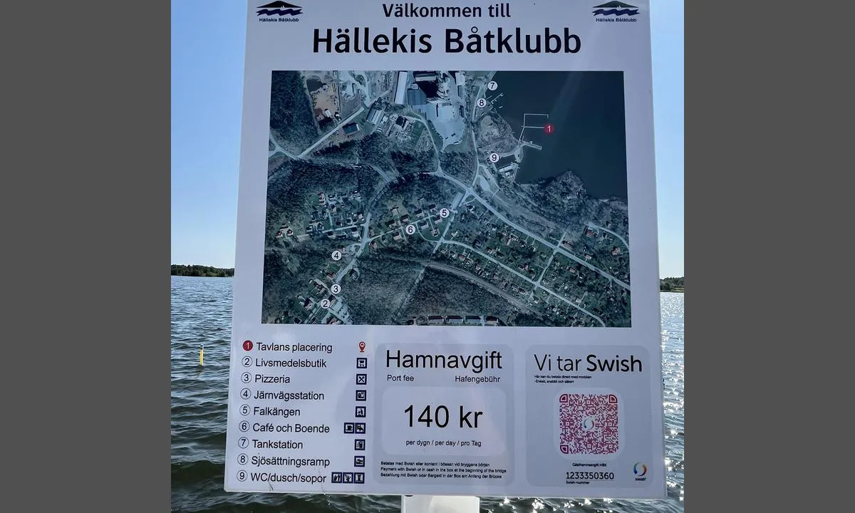 Hällekis - Hönsäter: Havneavgift i cash eller med swish, men vi er usikker på om vi nordmenn får installert swish uten svensk bankid.