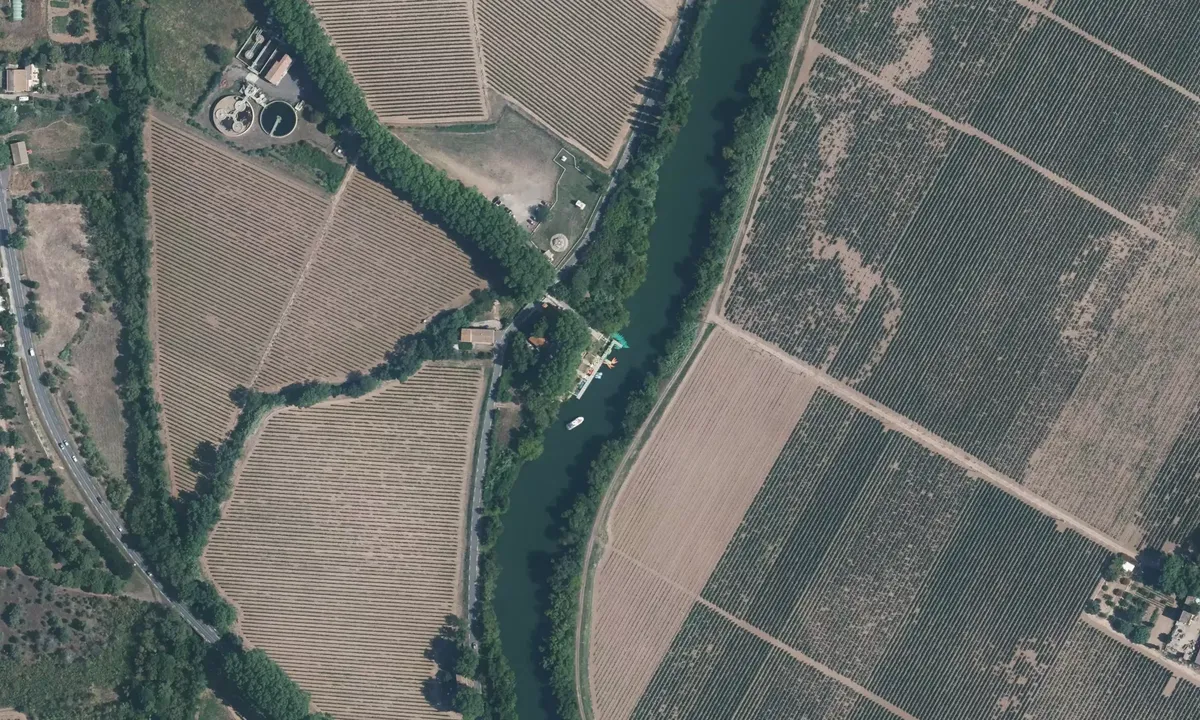 Satelite image of Halte de Bessan