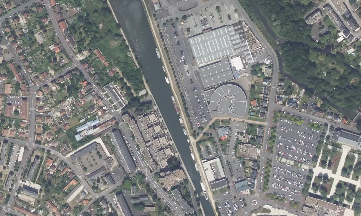 Satelite image of Halte De Montargie