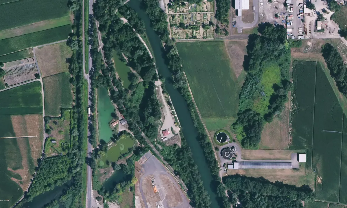 Satelite image of Halte Nautique
