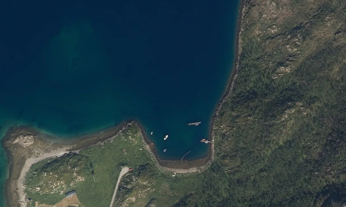 Flyfoto av Hamnebukta 2