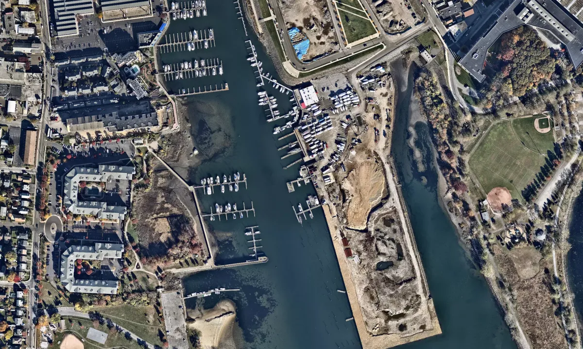 Flyfoto av Harbor Point South Marina