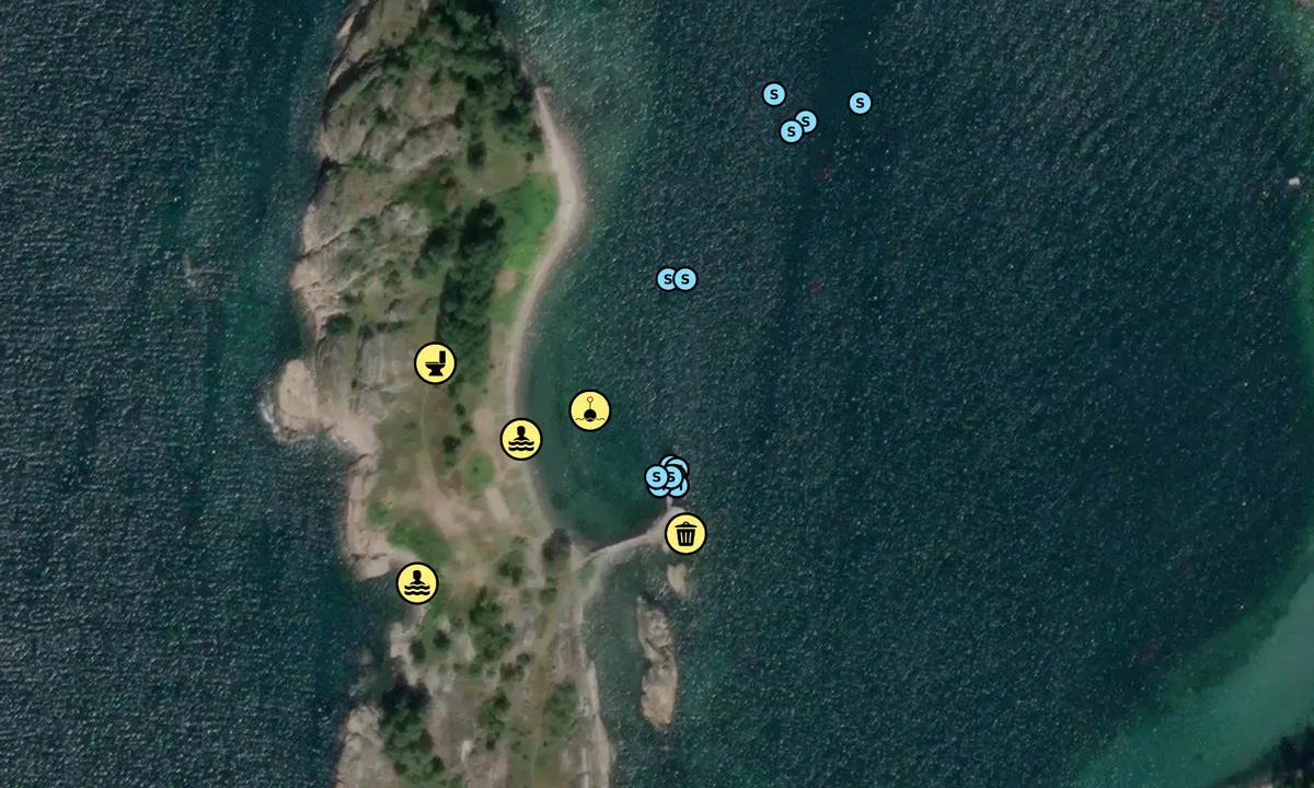 Satelite image of Hellesøya