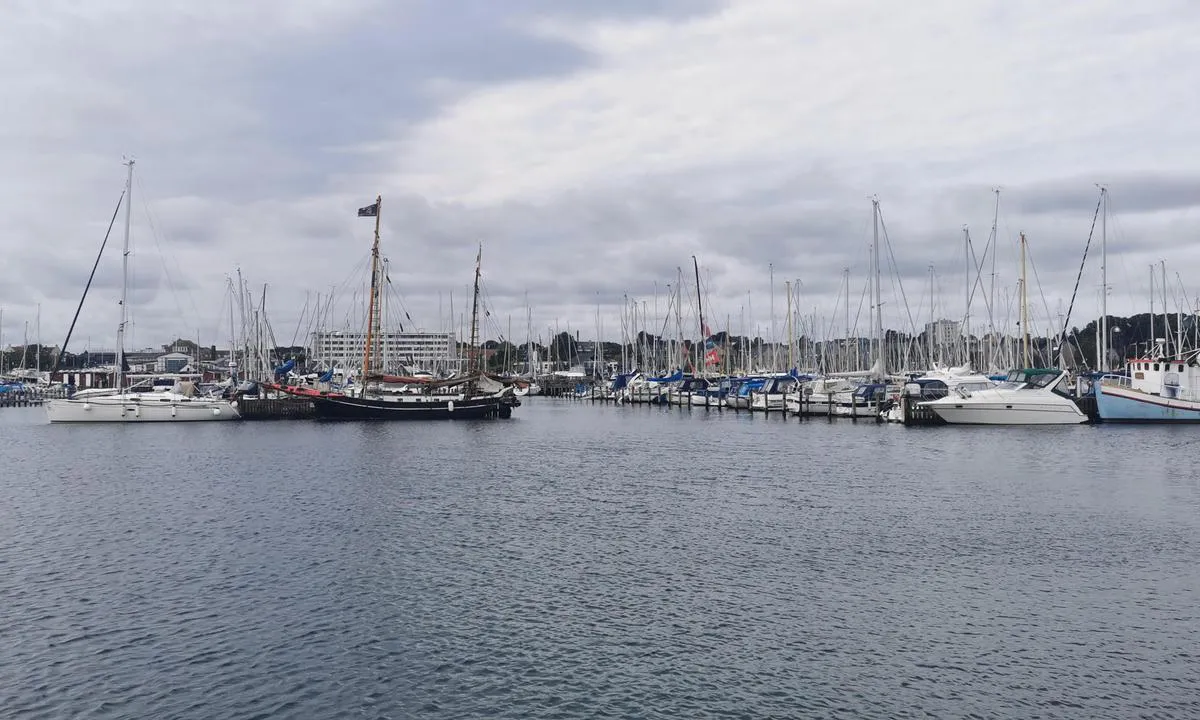 Helsingør Nordhavn: {"base": "da", "no": "Helsing\u00f8r Nordhavn", "se": "Helsing\u00f6r Norra hamnen", "en": "Helsing\u00f8r North Harbour", "da": "Helsing\u00f8r Nordhavn"}