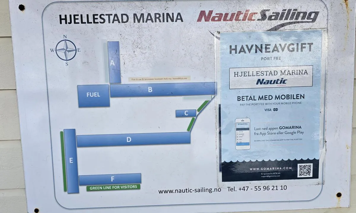 Hjellestad Marina: {"base": "no", "no": "Gr\u00f8nne felter viser gjesteplasser.", "se": "Gr\u00f6na f\u00e4lt visar g\u00e4stplatser.", "en": "Green areas indicate guest berths.", "da": "Gr\u00f8nne felter viser g\u00e6stepladser."}
