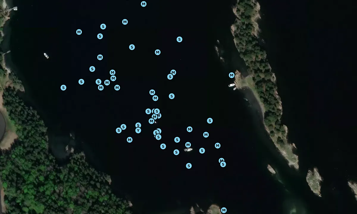 Satelite image of Hjelp