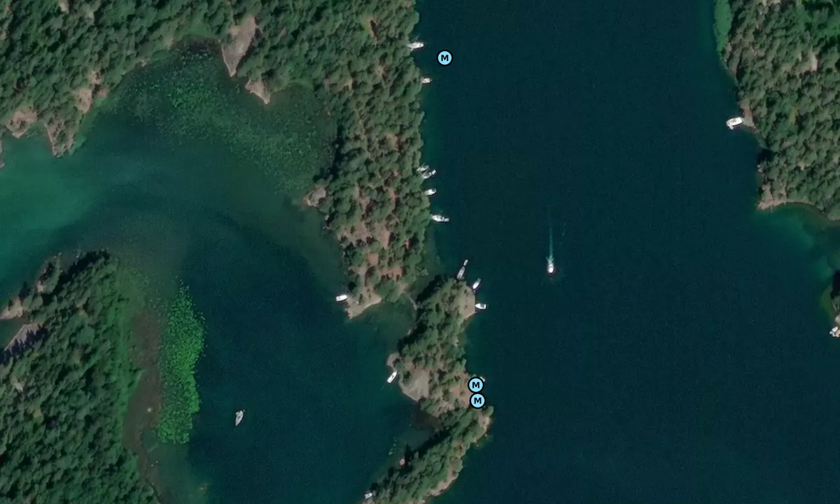 Satelite image of Hjortholmen