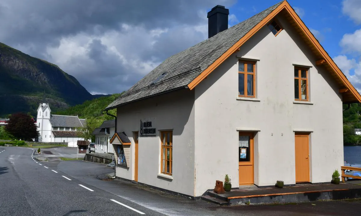 Holmedal Båtlag: {"base": "no", "no": "Bygdemuseum", "se": "Bygdemuseum", "en": "Local Museum", "da": "Bygdemuseum"}